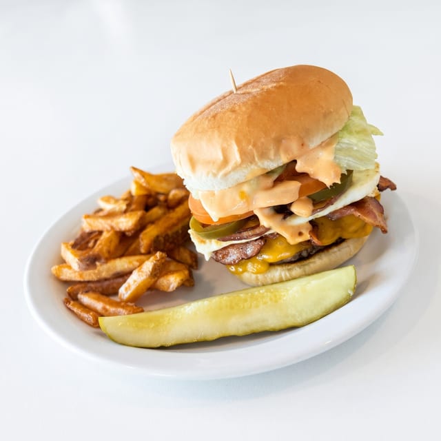 Hornet Burger.